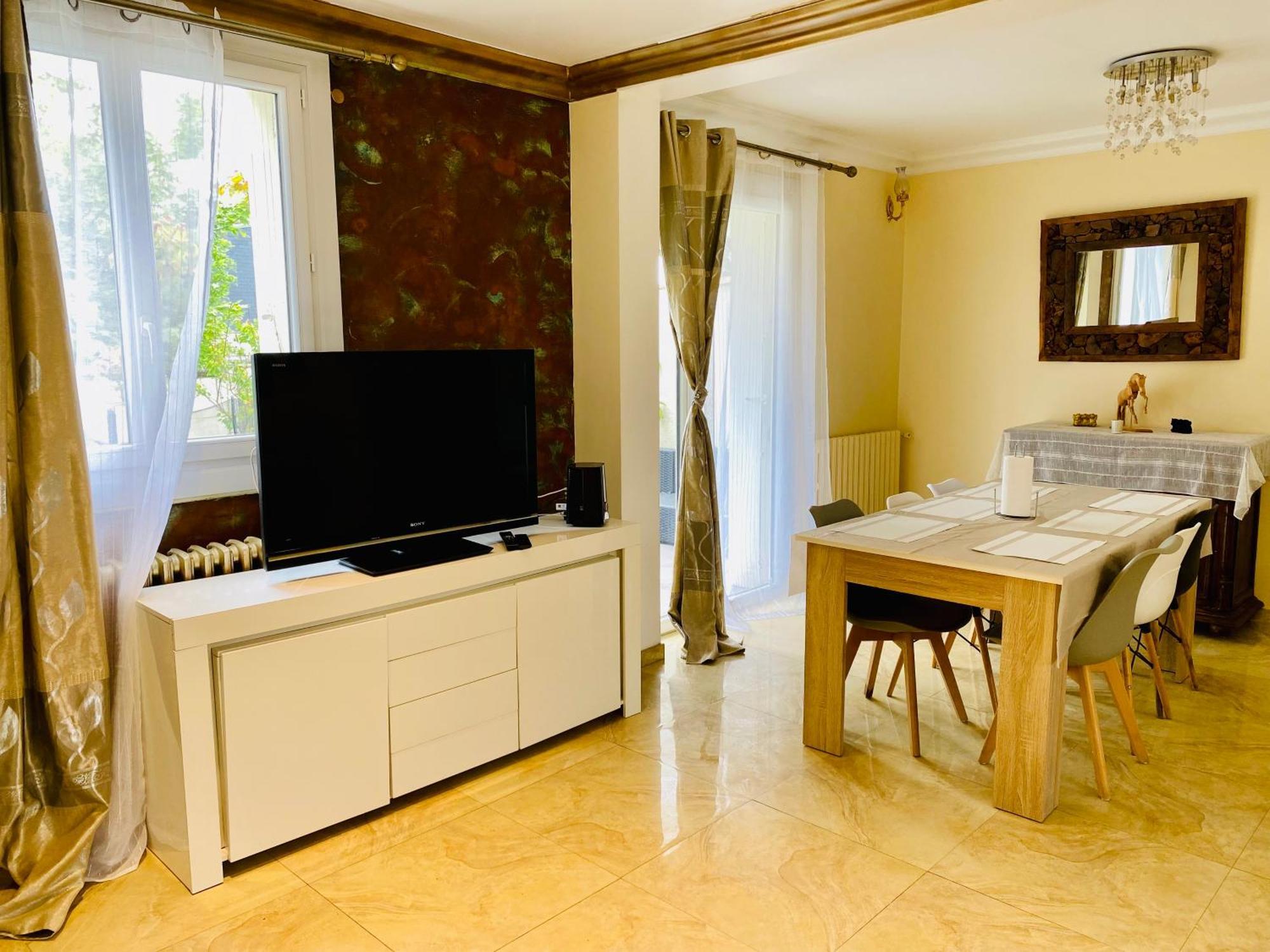 Maison Montmorency Appartement Buitenkant foto